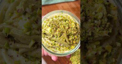 2 ingrédients pour ce #dessert incroyable ! #recettefacile #pistachio #crème