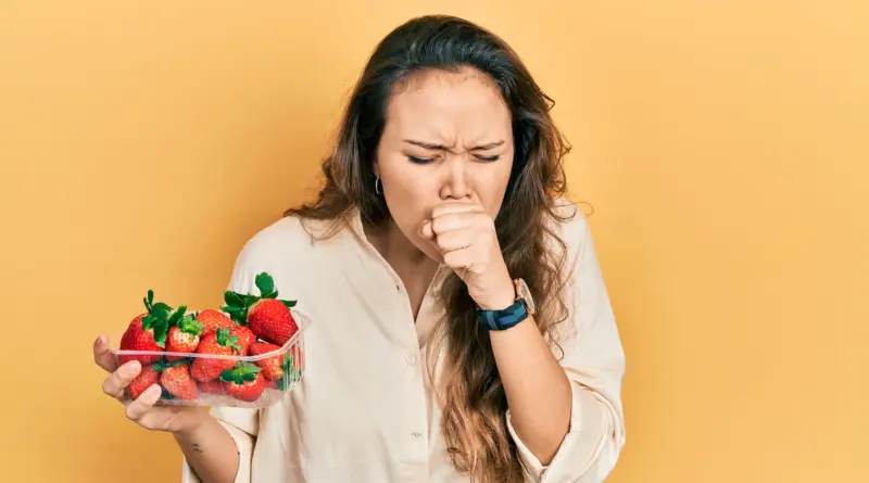 Allergie aux fraises : symptômes, causes et traitement