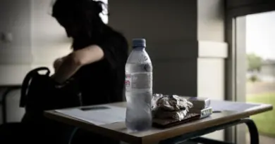 Canicule : de nombreuses écoles fermées l’après-midi partout en France en ce début de semaine