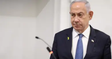 En Israël, Benjamin Netanyahu obtient un report des auditions dans son procès pour corruption