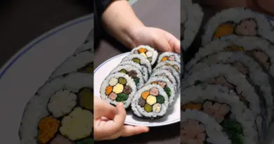 How to Make Kimbap! Flower Gimbap Super Easy but Beautiful Korean Hansik Food Recipe