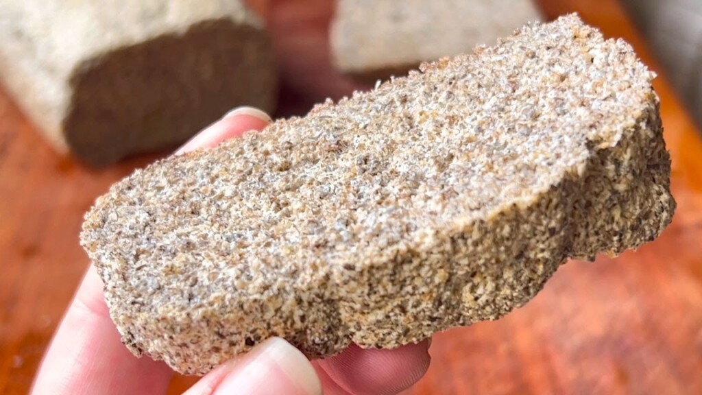 Pain 2 Ingrédients : Sans Farine, Sans Gluten, Bluffant ! Aux Graines de Chia