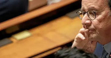 Retraites : François Hollande explique pourquoi il votera la motion de censure
