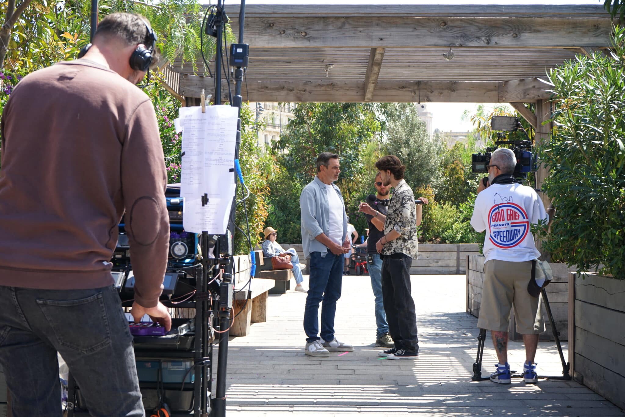 Sur le tournage de Plus Belle la vie, le commissaire Nebout mène l’enquête sur le Vieux-Port.