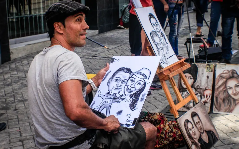 À Avranches, l’artiste autodidacte Karen Willems expose ses portraits chez Prose café – Ouest-France