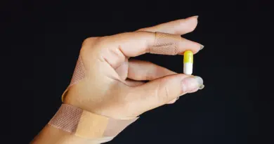 Arrêts-maladie, jours de carences… Les mesures du gouvernement pour réduire les dépenses de santé