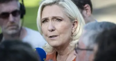 Budget 2026: Marine Le Pen indique qu' »en l’état, il est impossible pour le RN de ne pas censurer » le gouvernement de François Bayrou