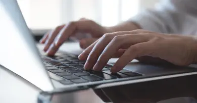 «Ce qu’ils ont pris ne vaut même pas une boîte de cure-dents» : des habitants privés d’Internet après «un vol» de câbles dans leur rue