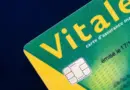 «C’est totalement fou !» : il attend depuis 9 mois sa carte Vitale à cause d’un trait d’union
