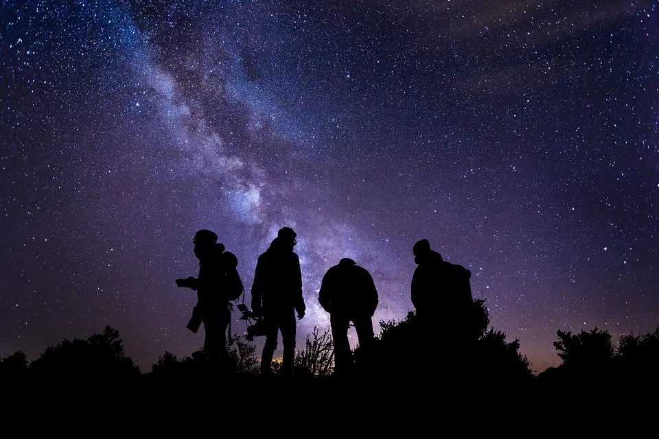Cette étoile morte qui tourne à toute vitesse cache un secret que la NASA vient de révéler