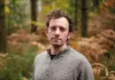 « Cette forêt, c’est chez moi » : Mathias Bonneau, des copeaux et des mots