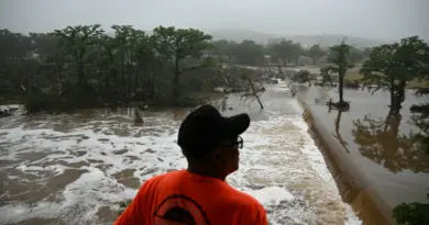 « Chaque heure compte »: les recherches se poursuivent au Texas pour retrouver la trentaine d’enfants disparus dans les inondations