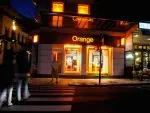 Chez Orange, une salariée handicapée licenciée après avoir gagné un procès
