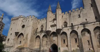 Christophe Gleizes détenu en Algérie : une marche solidaire organisée mercredi au Festival d’Avignon pour demander la libération du journaliste français