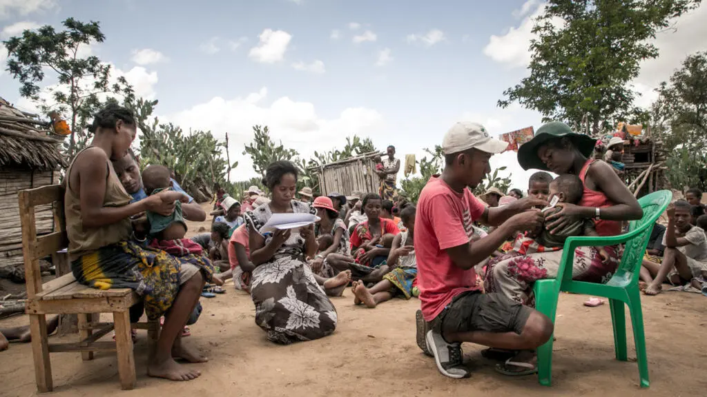 Coupes budgétaires : l’action humanitaire française dans le monde menacée