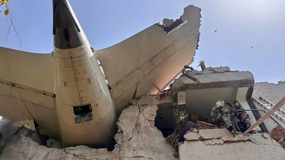 Crash du Boeing 787 d’Air India : de nouvelles preuves révélées