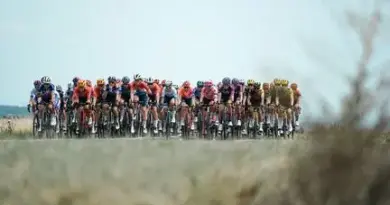 DIRECT. Tour de France femmes : le peloton sur le circuit final autour de Plumelec, Marlen Reusser en grande difficulté… Suivez la 1re étape qui s’élance de Vannes