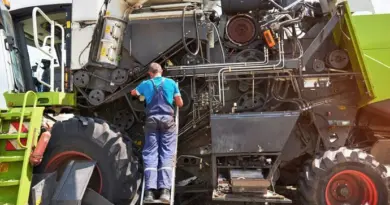 Dans les concessions agricoles, un « contact client rude » qui « use »