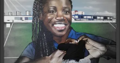 « En benjamin, elle était déjà hors norme » : Griedge Mbock, capitaine des Bleues et fierté du club de l’AS Brestoise