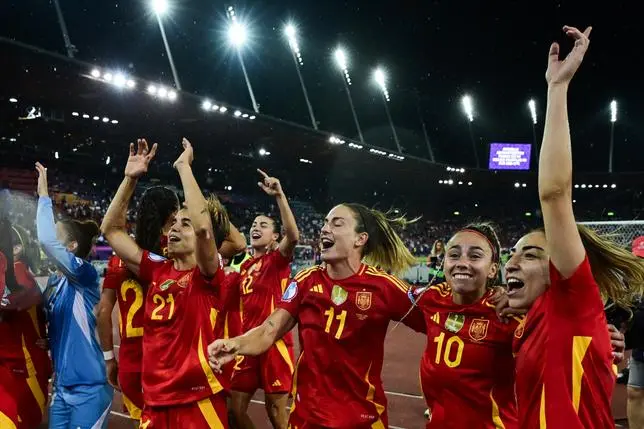 En finale contre l’Angleterre, l’Espagne veut parachever sa “révolution”