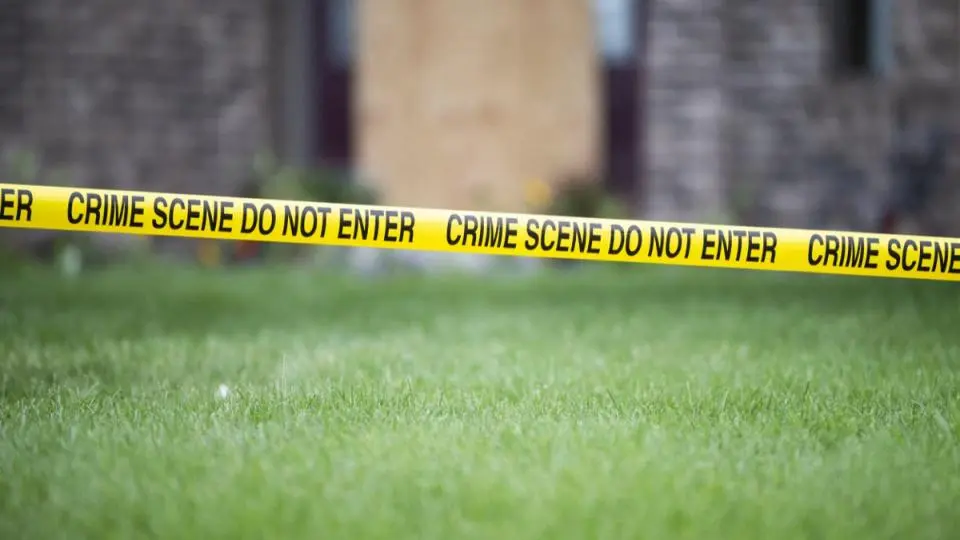 Etats-Unis : le corps momifié d’une enfant découvert dans un hôtel, sa mère arrêtée