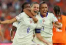 Euro 2025 féminin de football : l’équipe de France renverse les Pays-Bas et se qualifie pour les quarts de finale