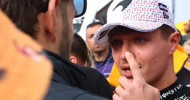 Formule 1 : Lando Norris touché au visage après la chute d’un photographe (vidéo)