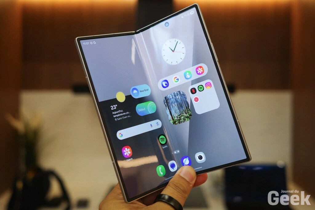 Galaxy AI : Samsung met fin au suspense, mais l’avenir de l’IA sur smartphone reste en suspens
