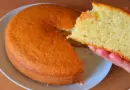 Gâteau au yaourt en 1 minute . Bon et moelleux. Recette facile et rapide