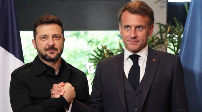 Guerre en Ukraine : Emmanuel Macron et Volodymyr Zelensky réaffirment «l’importance de la lutte contre la corruption»