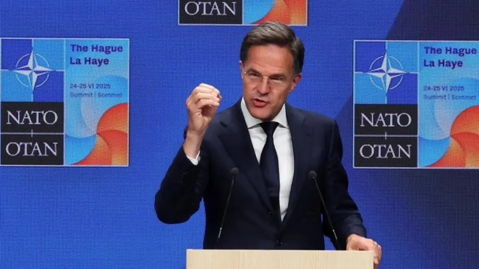 Guerre en Ukraine : la Russie a produit autant de munitions en trois mois que l’Otan en un an, alerte Mark Rutte