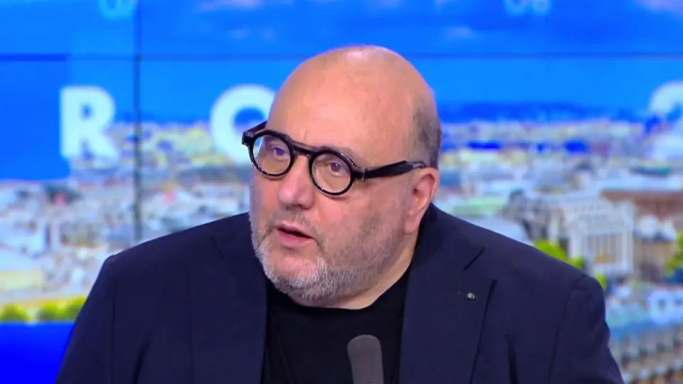 «Il faut réguler l’immigration avec intelligence», analyse Julien Dray