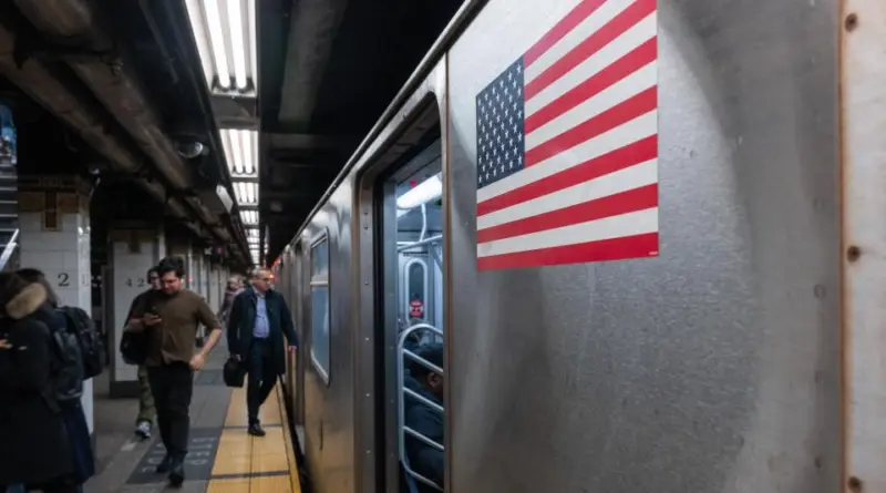 Il reçoit 4,5 millions de dollars par orteil après avoir eu le pied écrasé par un métro à New York