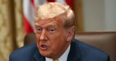 « Je suis absoluement ravi »: Donald Trump se réjouit de l’arrêt du « Late Show » de Stephen Colbert