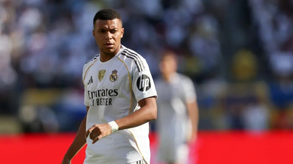 Kylian Mbappé : l’attaquant du Real Madrid retire sa plainte pour harcèlement moral visant le PSG