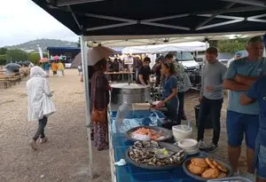 La 12e édition d’Ostrea Fiesta a bien eu lieu mais elle n’a pas pu passer entre les gouttes, au Barrou