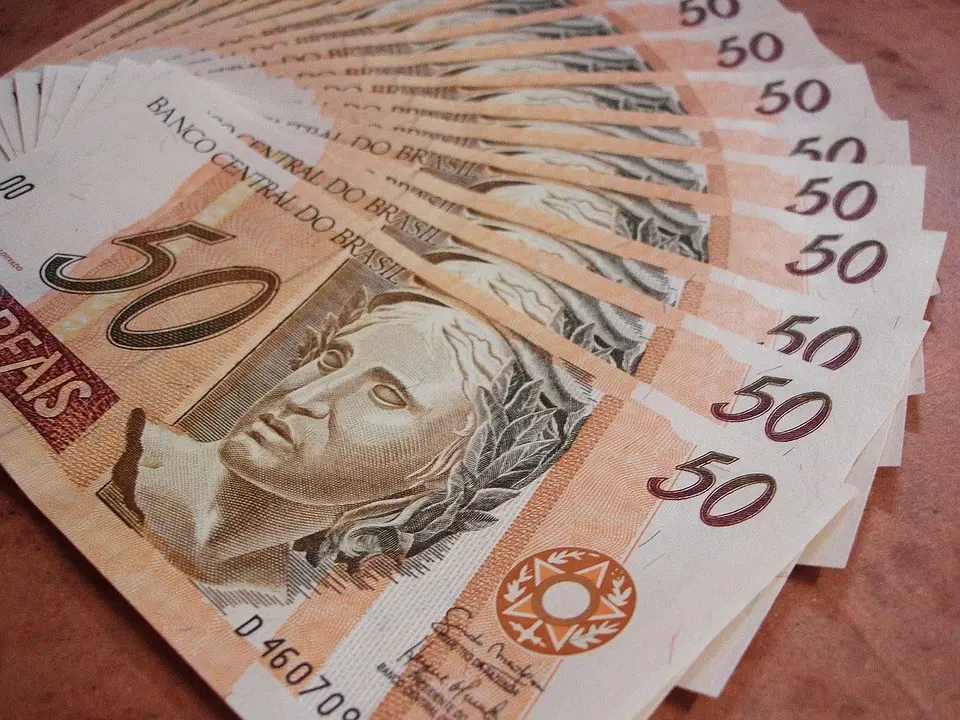 La Russie met en garde contre les risques des hausses de tarifs douaniers pour l’économie américaine et mondiale