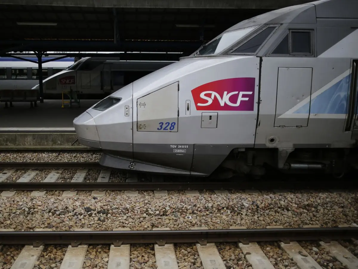 La SNCF s’oriente vers la technologie satellite pour la connexion internet dans ses trains