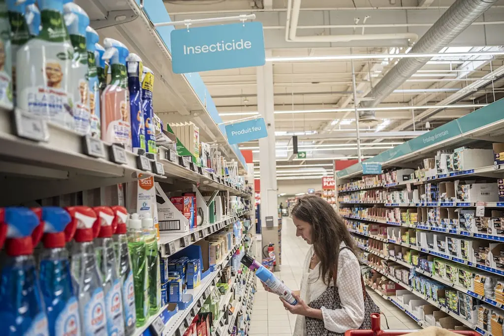 L’acétamipride, insecticide réautorisé en agriculture par la loi Duplomb, est-il largement utilisé dans les foyers ?