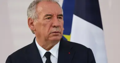 Le D-Day de François Bayrou