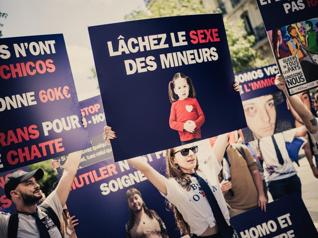 Le lobby antitrans a déterré la HAS de guerre