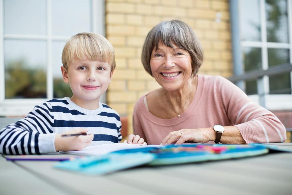 Le soutien des grands-parents a-t-il un effet sur les résultats scolaires des enfants ? Une étude répond