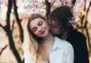 Les hommes repèrent-ils vraiment les femmes fertiles à leur odeur ? Une étude sérieuse remet tout en cause