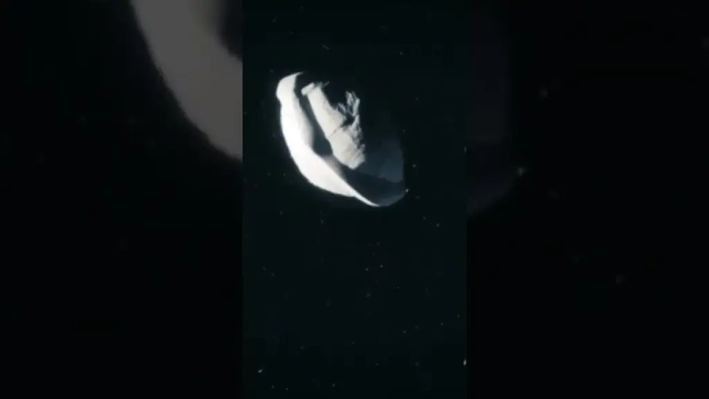 Les lunes de Saturne #documentaire #espace #universe #shorts