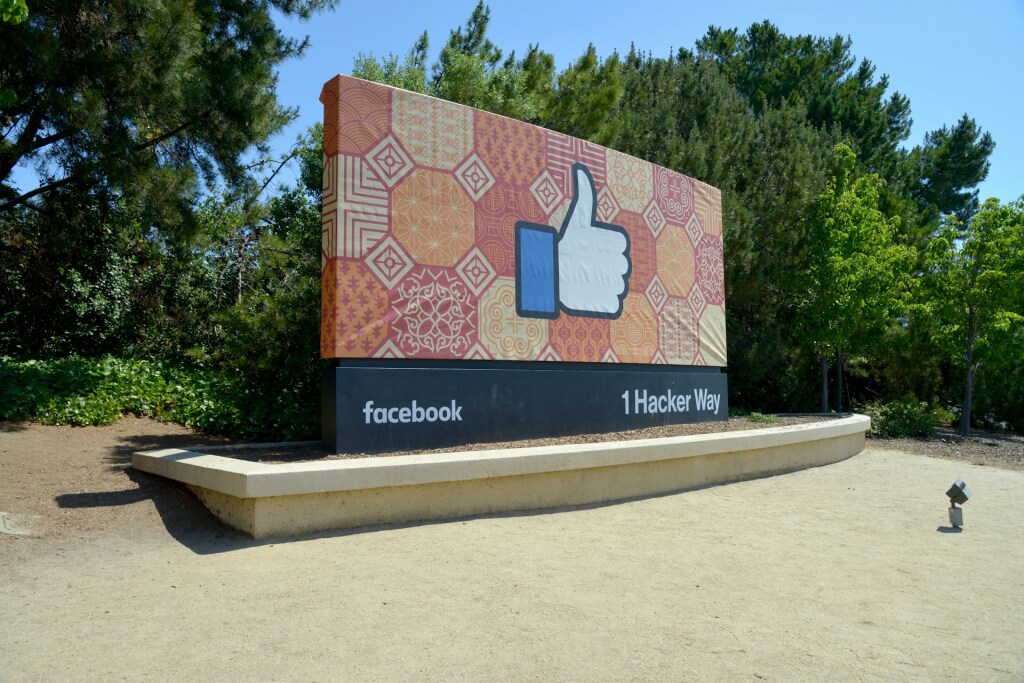 Meta laisse passer sur Facebook des campagnes de dons en soutien à l’armée israélienne