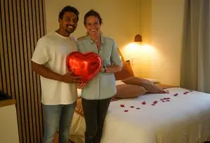 « Nos proches ne comprenaient pas vraiment notre projet » : la première Love room de Cahors a ouvert ses portes entre sadomasochisme et romantisme