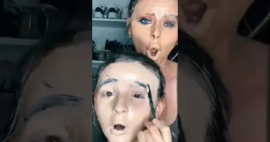 On se prépare pour aller à la soirée de notre pire ennemie 🤣 ￼