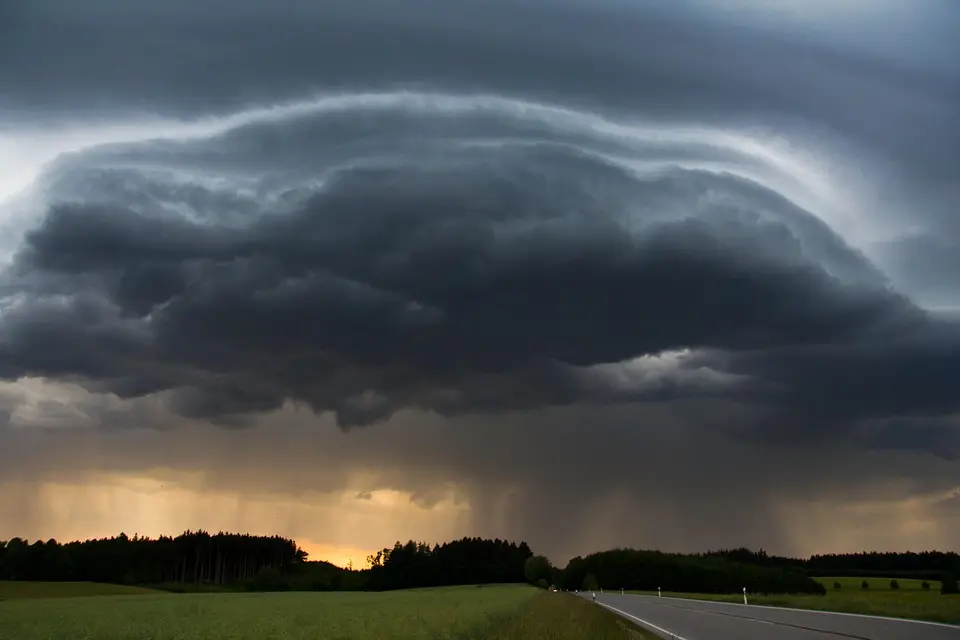 Orages, grêle et fraîcheur mercredi et jeudi : une météo compliquée au cœur de l’été