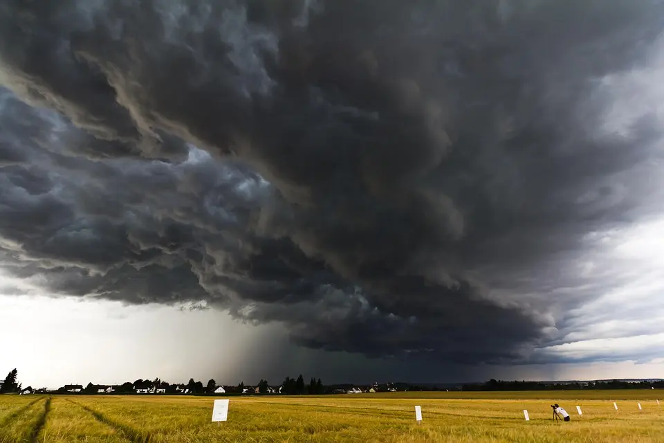 Orages parfois violents en Normandie et au centre-est