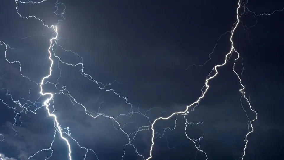 Orages : voici les 21 départements en vigilance orange ce dimanche